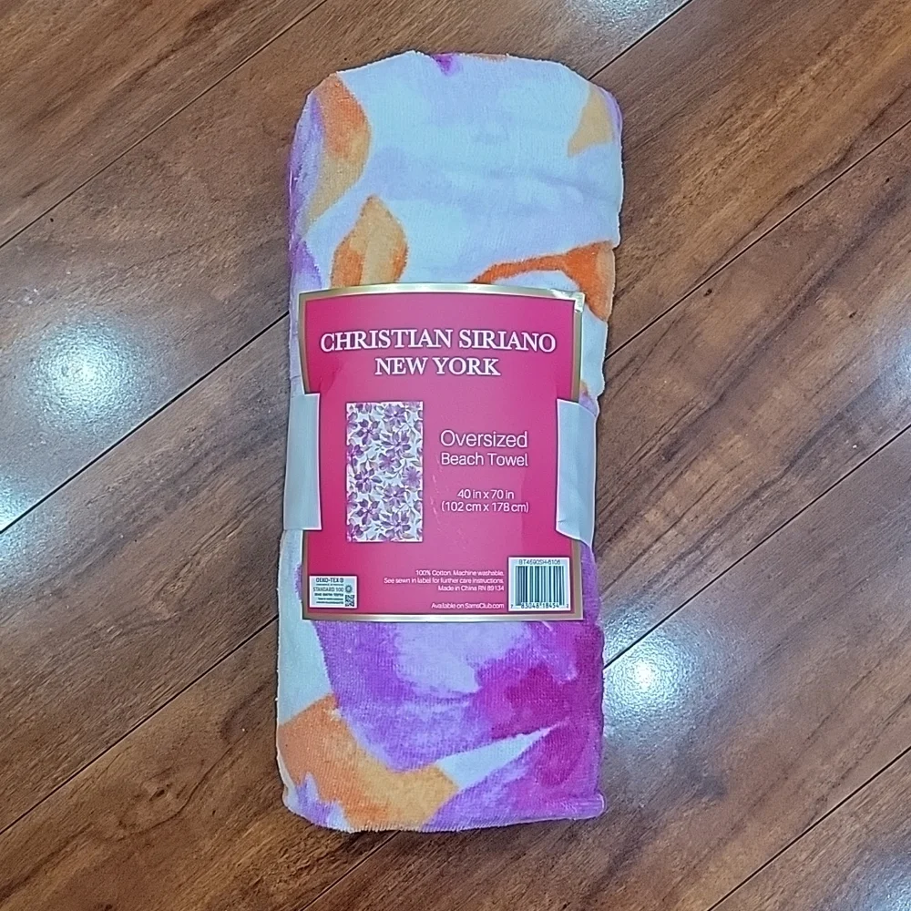 NWT Christian Siriano oversized beach towel